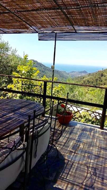 Casa Cassini, Negi Fumei Bordighera Esterno foto