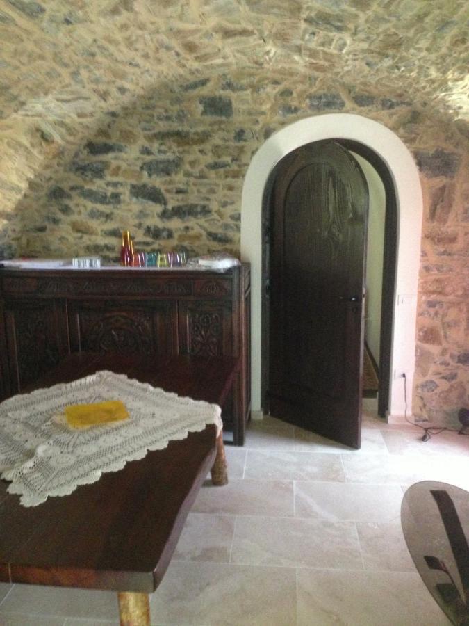 Casa Cassini, Negi Fumei Bordighera Esterno foto