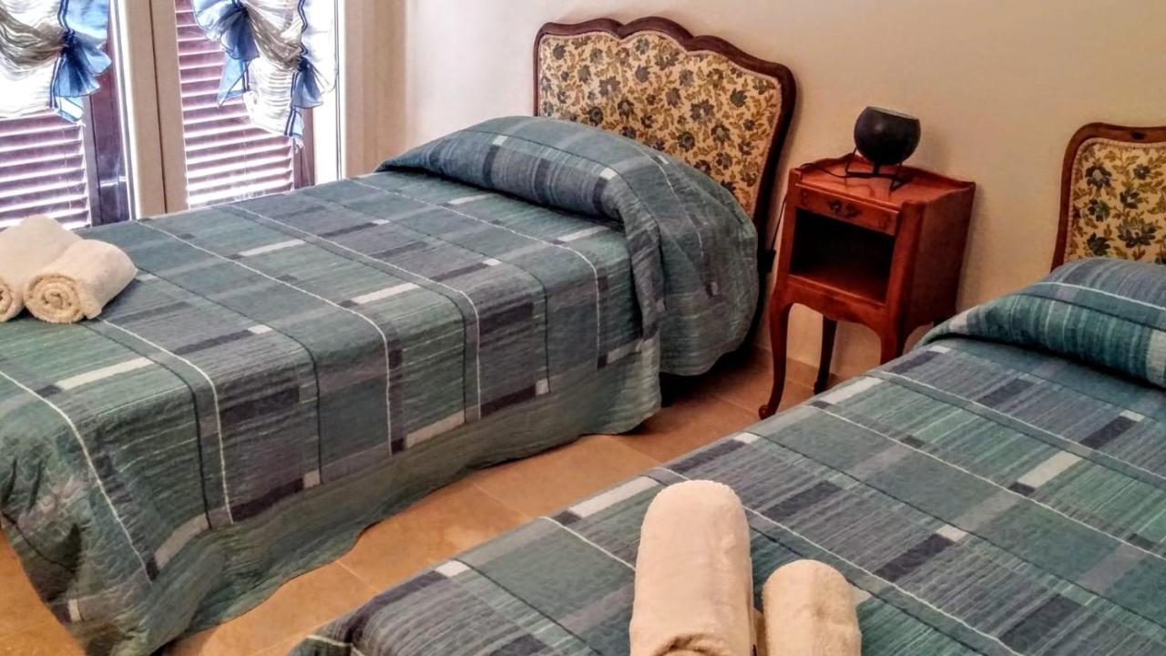 Casa Cassini, Negi Fumei Bordighera Esterno foto